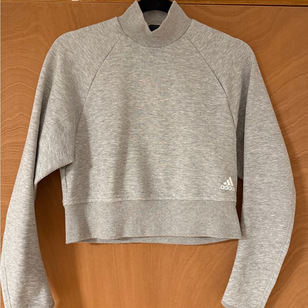 Adidas Women's Light Gray Turtleneck Sweater